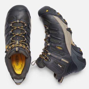 Keen branded Men's Lansing Mid Waterproof utility boot (Steel Toe)